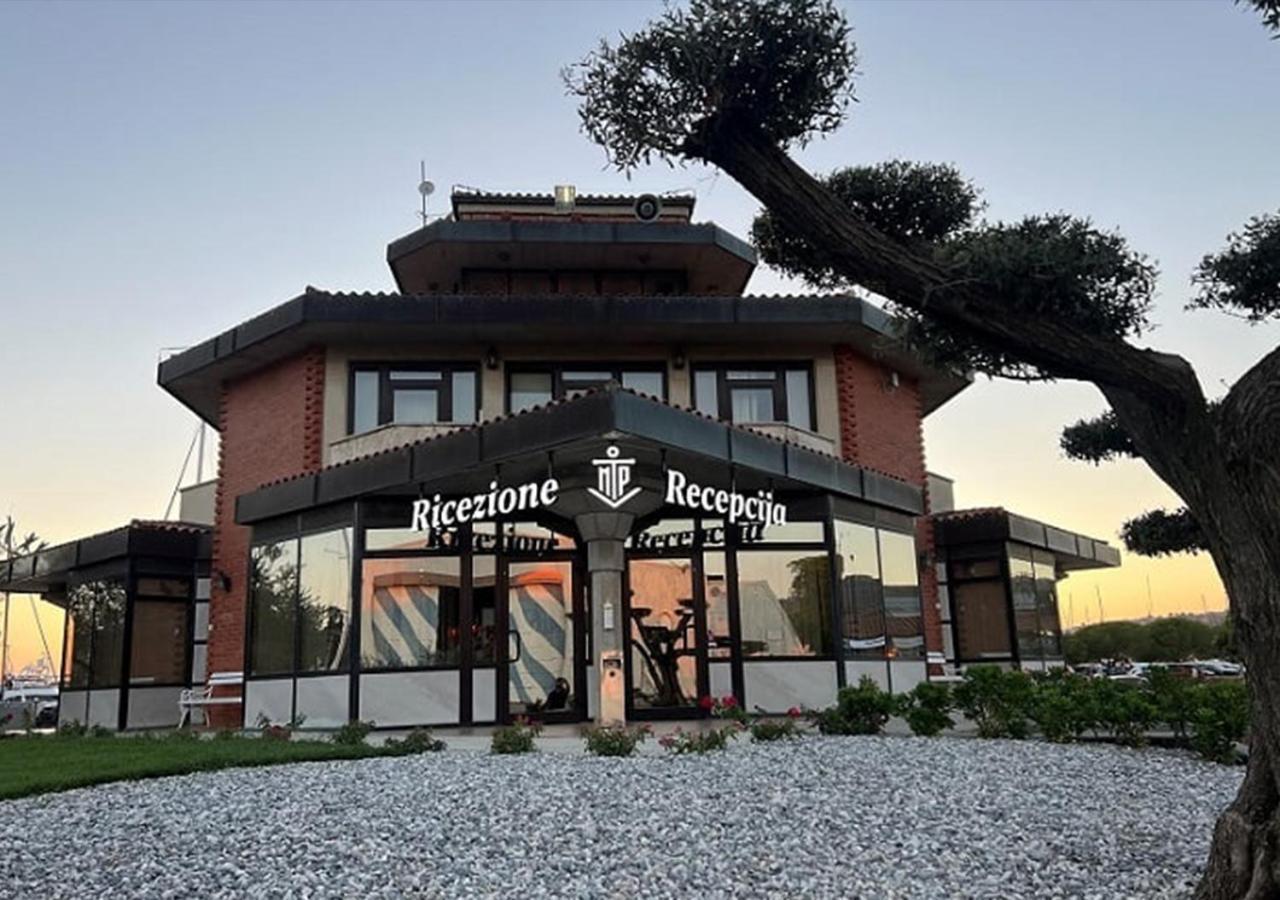 Floating House - Marina Relax Portorož Exterior foto